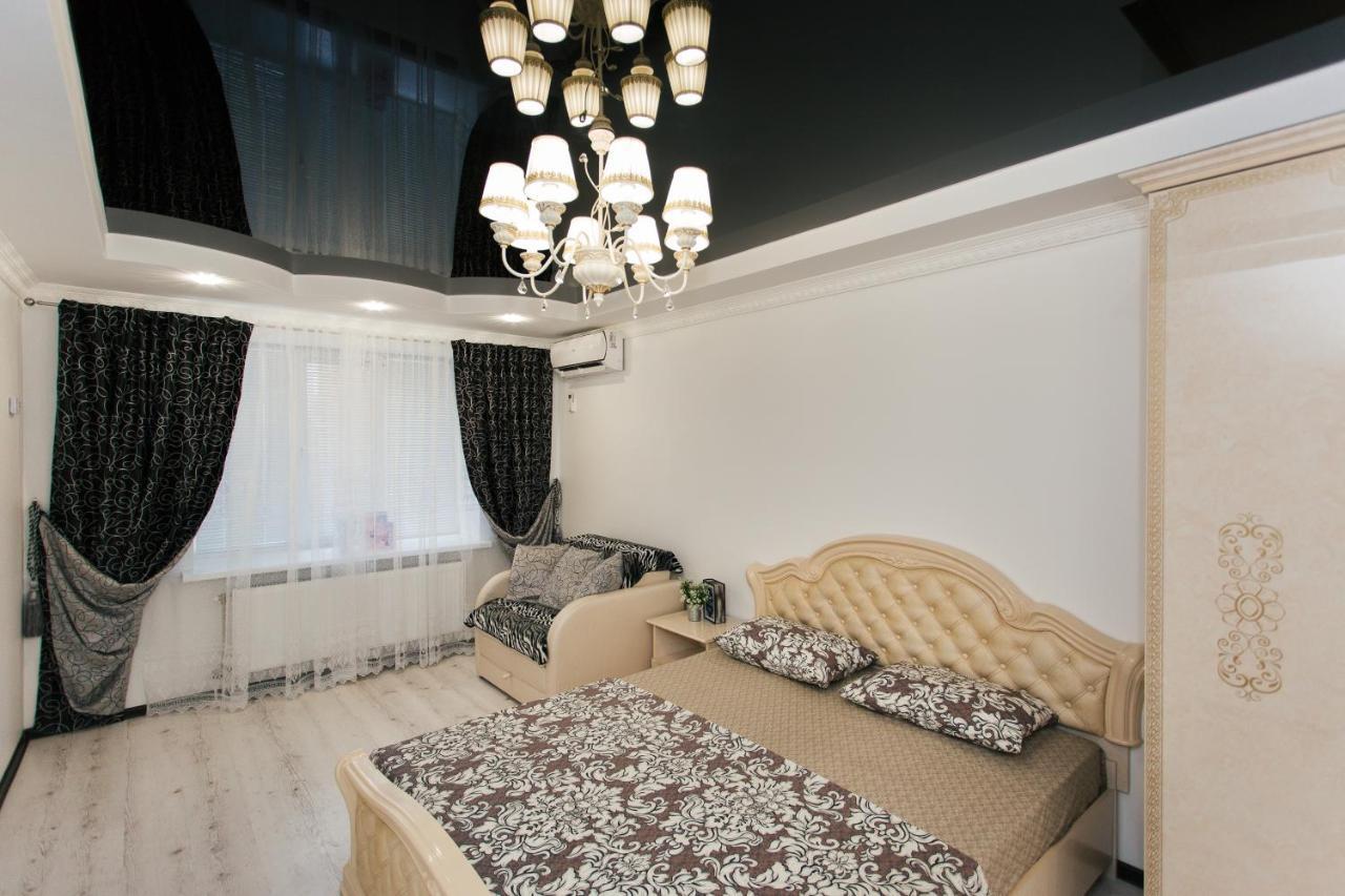 De LUXE Apartments Centr Illinskaya Sumy Eksteriør bilde
